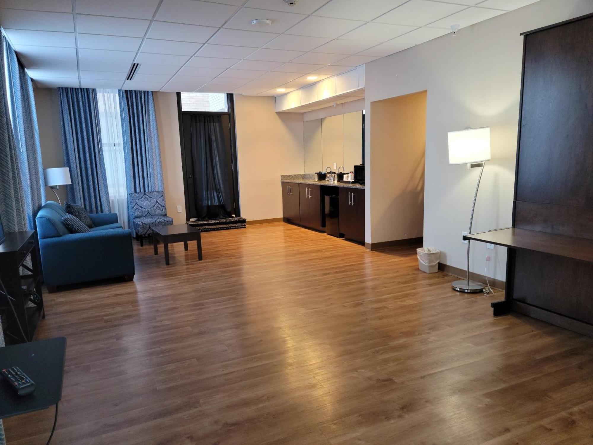 Ariel Broadway Hotel Lorain Ngoại thất bức ảnh