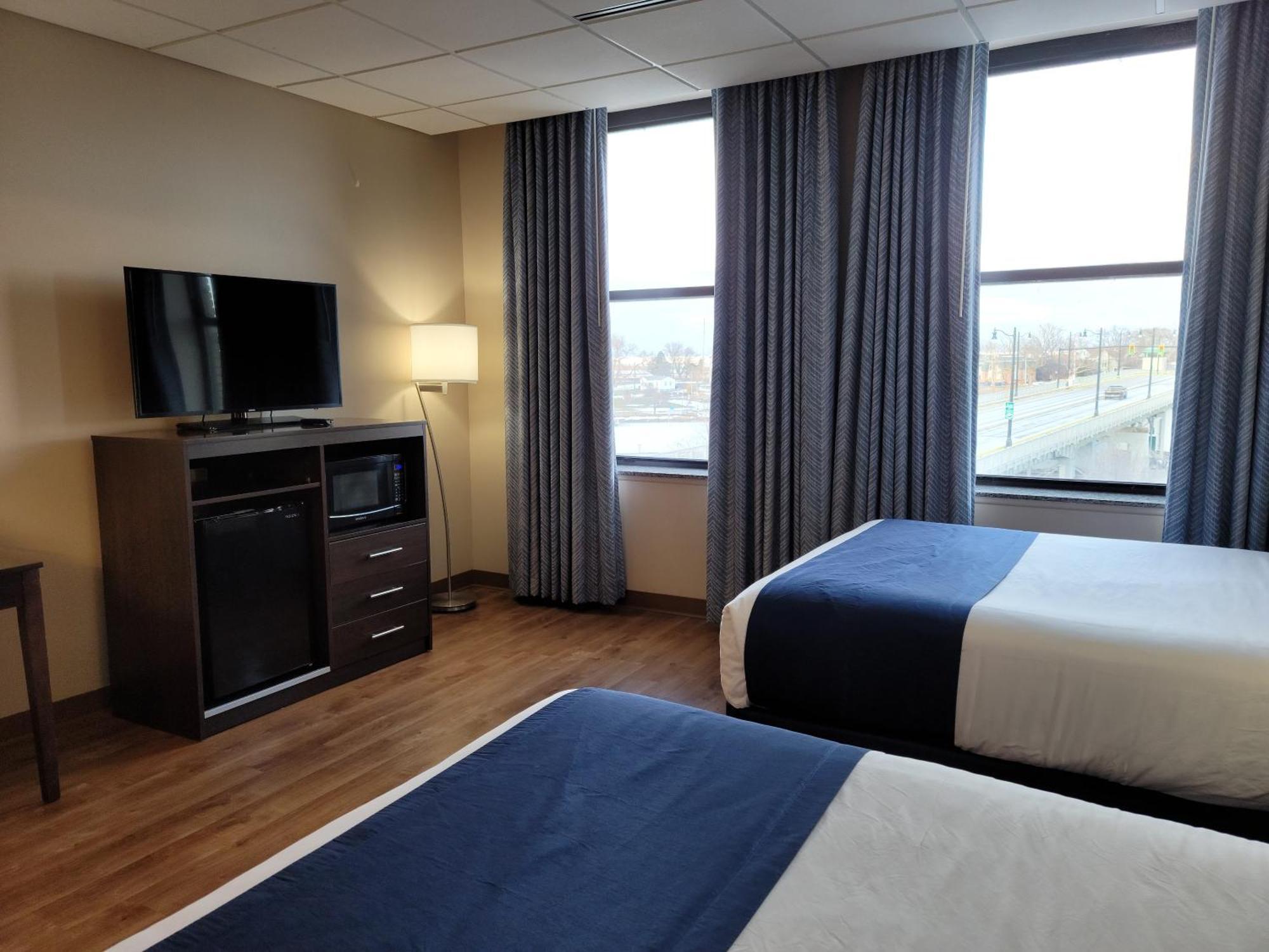 Ariel Broadway Hotel Lorain Ngoại thất bức ảnh